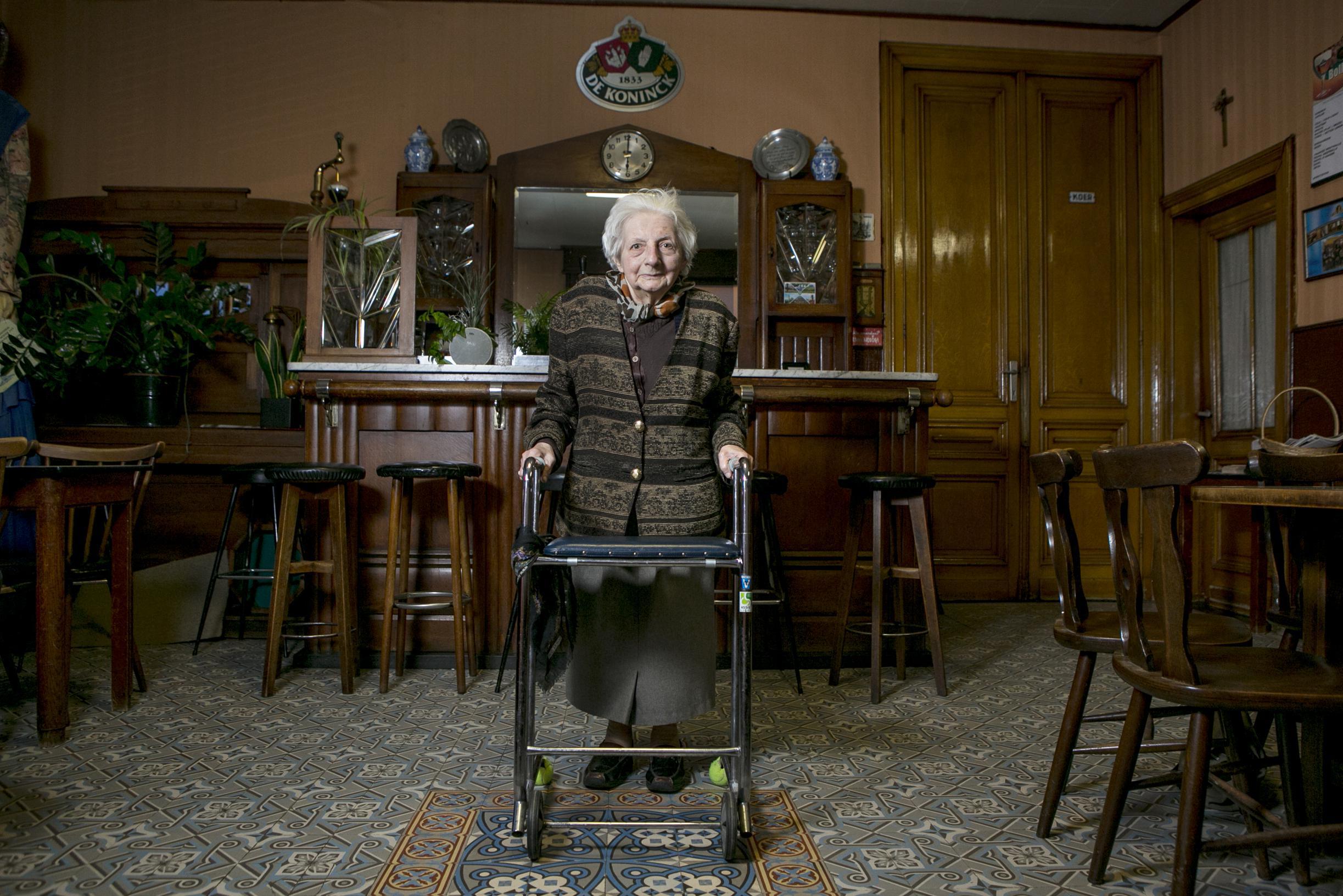 Lucienne: de dame die groter werd dan haar café